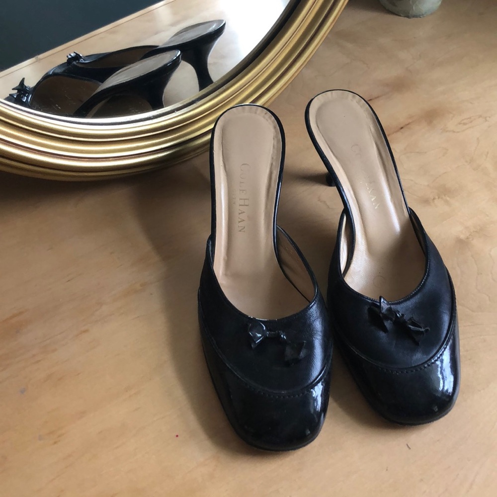 Cole Haan kitten heels